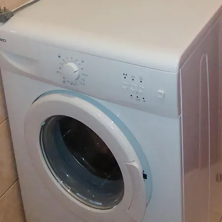 Neva Apartman