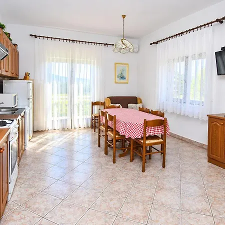 Neva Appartement *